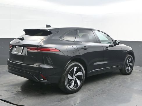 Certified 2026 Jaguar F-PACE R-Dynamic S image 7