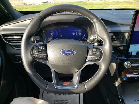 Used 2023 Ford Explorer ST w/ Equipment Group 401A image 30