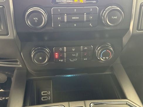 Used 2019 Ford F150 XLT w/ Equipment Group 302A Luxury image 9
