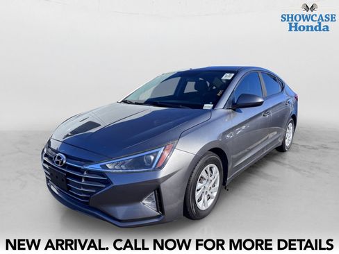 Used 2019 Hyundai Elantra SE FWD image 2