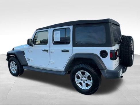 Used 2019 Jeep Wrangler Unlimited Sport S AWD/4WD image 6
