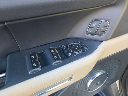 Used 2024 Ford Expedition Max Limited image 21