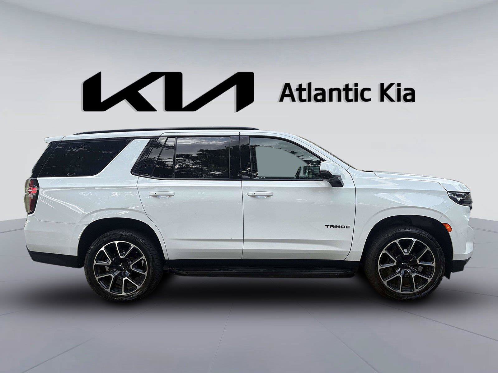 Used 2023 Chevrolet Tahoe RST w/ Luxury Package AWD/4WD image 5