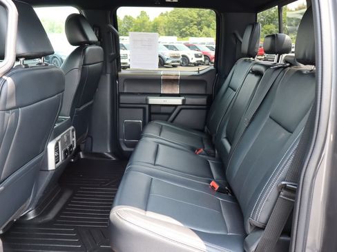 Used 2022 Ford F250 Lariat w/ Lariat Ultimate Package AWD/4WD image 14
