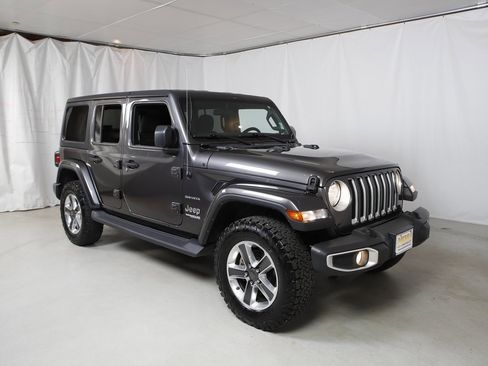 Used 2021 Jeep Wrangler Unlimited Sahara image 1