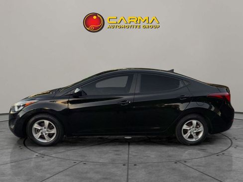Used 2015 Hyundai Elantra SE image 2