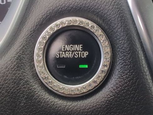 Certified 2021 Chevrolet Traverse LS FWD image 16