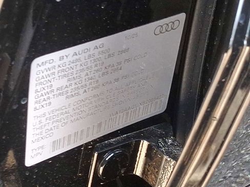New 2025 Audi Q5 Premium Plus image 17