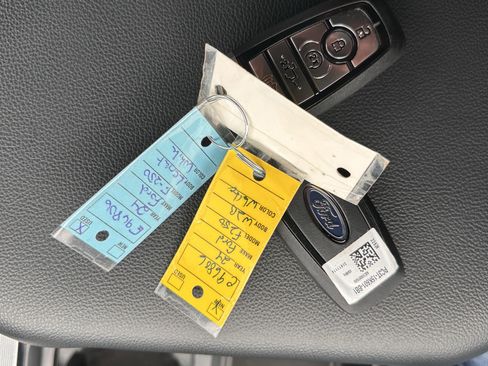 Used 2024 Ford F250 Lariat w/ Lariat Ultimate Package image 30