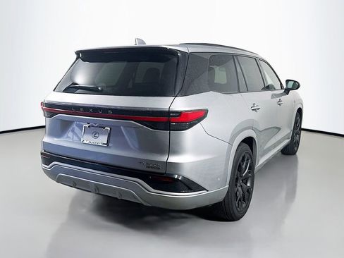 Used 2025 Lexus TX 500h AWD w/ Technology Package image 5