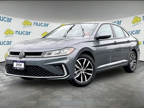 New 2026 Volkswagen Jetta SE FWD image 4