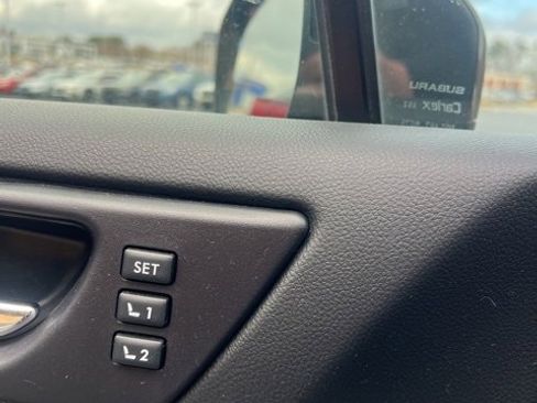 Used 2019 Subaru Outback 2.5i Touring w/ Popular Package #3A image 16