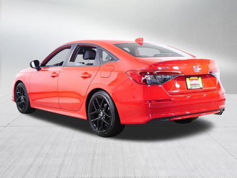 Used 2023 Honda Civic Sport image 5
