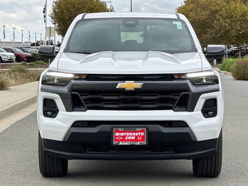 New 2026 Chevrolet Colorado LT image 9