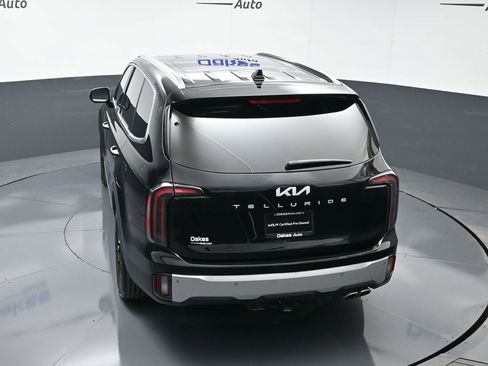 Used 2024 Kia Telluride SX w/ Towing Package image 56