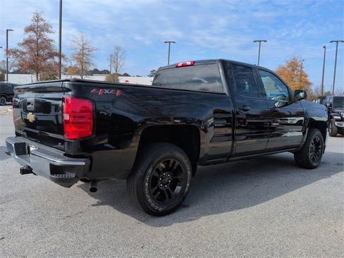 Used 2018 Chevrolet Silverado 1500 LT w/ All Star Edition image 4