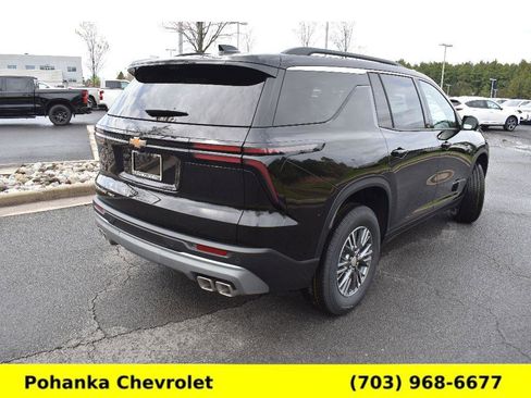 New 2026 Chevrolet Traverse LT w/ Driver Confidence Package image 7