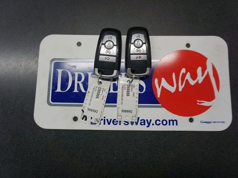 Used 2022 Ford Bronco Big Bend w/ Sasquatch Package image 17