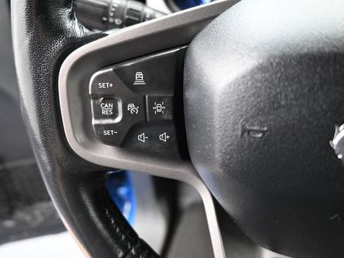 Used 2022 Ford Bronco Outer Banks AWD/4WD image 6