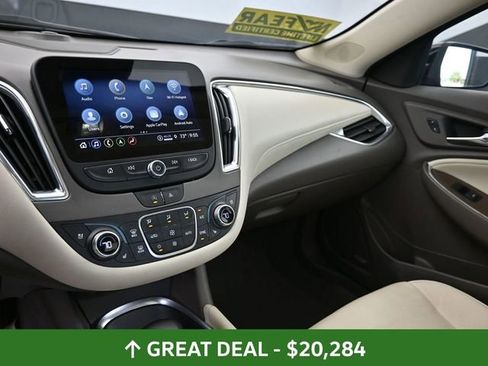 Used 2024 Chevrolet Malibu LT image 25