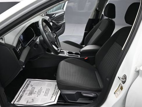 Used 2025 Volkswagen Jetta S FWD image 12