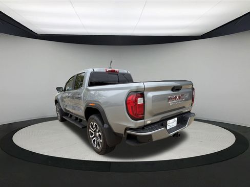 Used 2024 GMC Canyon AT4 w/ AT4 Premium Package image 7