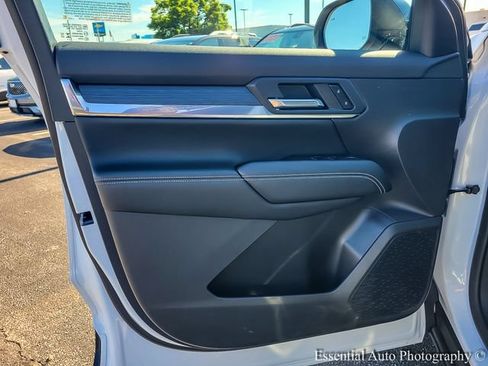 Certified 2026 GMC Terrain Elevation AWD/4WD image 18