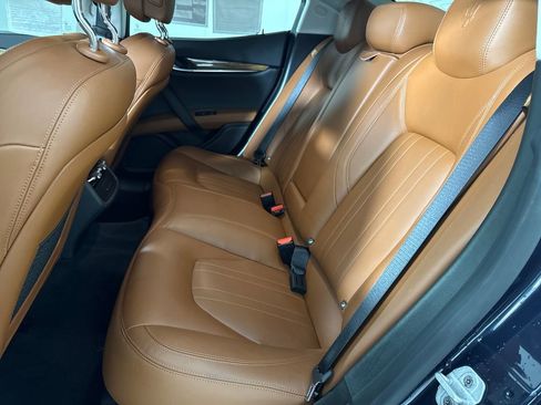 Used 2019 Maserati Ghibli S Q4 AWD/4WD image 12