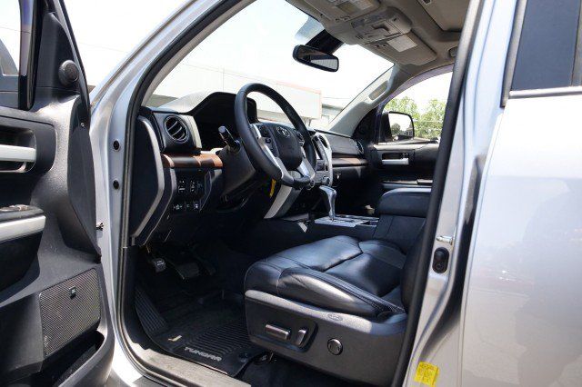 Used 2019 Toyota Tundra Limited w/ Limited Premium Package AWD/4WD image 26
