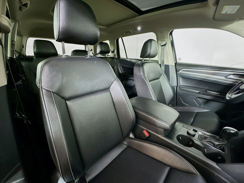 Used 2021 Volkswagen Atlas SE w/ Panoramic Sunroof Package AWD/4WD image 28