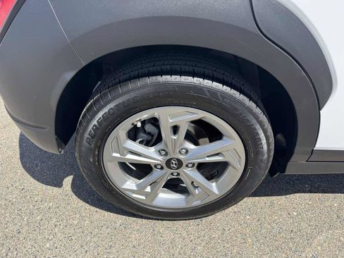 Used 2023 Hyundai Kona SEL FWD image 38