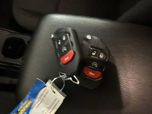 Used 2023 Jeep Wrangler Unlimited w/ Cold Weather Group AWD/4WD image 20