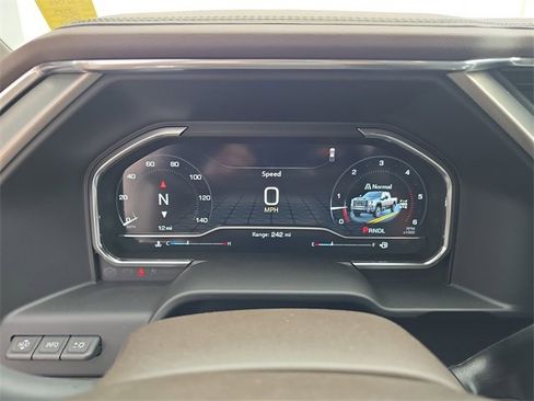 New 2025 GMC Sierra 2500 Denali w/ Denali Reserve Package image 30
