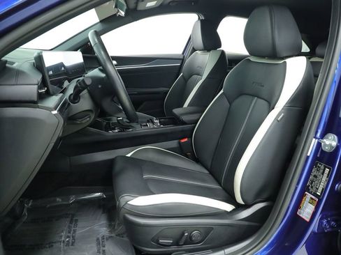 Used 2025 Kia K5 GT-Line image 29