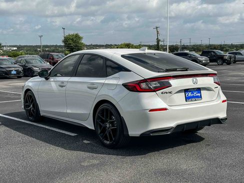 Used 2026 Honda Civic Sport image 8