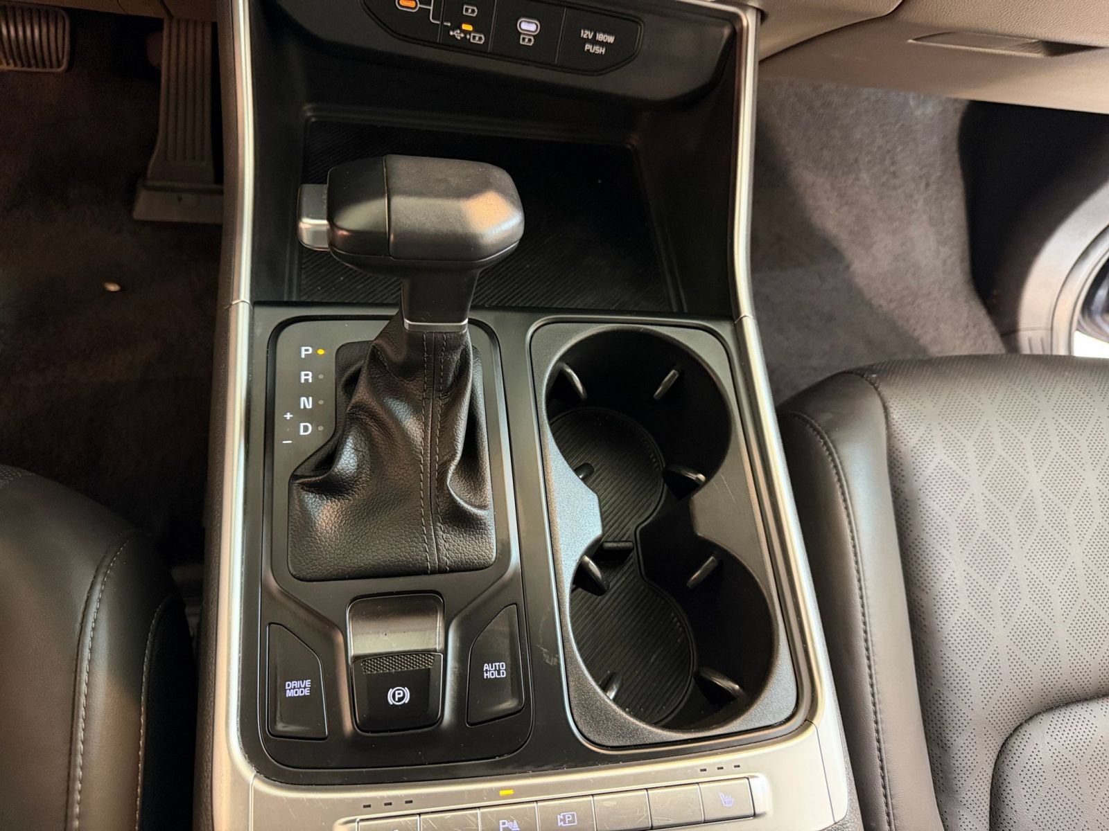 Used 2026 Kia Carnival FWD image 43