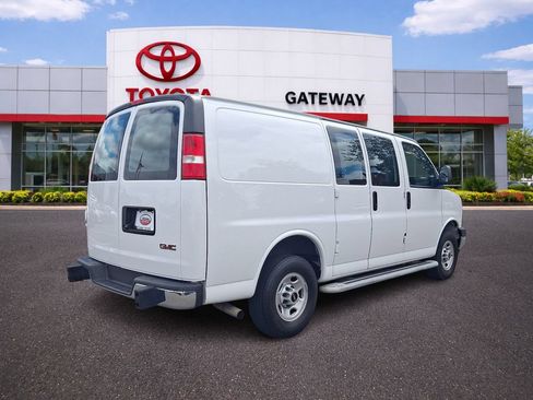 Used 2023 GMC Savana 2500 w/ Driver Convenience Package RWD image 4