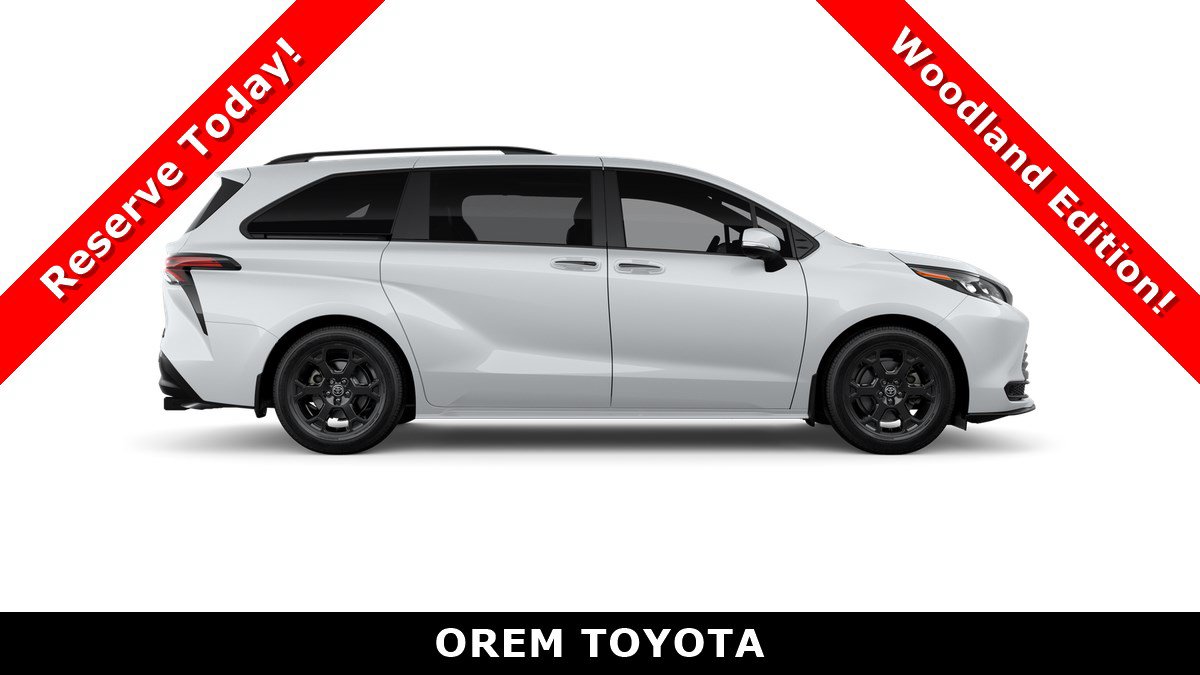 New 2026 Toyota Sienna XLE Woodland Edition AWD/4WD image 12