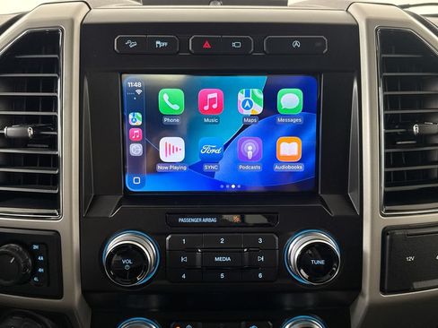 Used 2020 Ford F150 Lariat w/ Equipment Group 502A Luxury AWD/4WD image 18