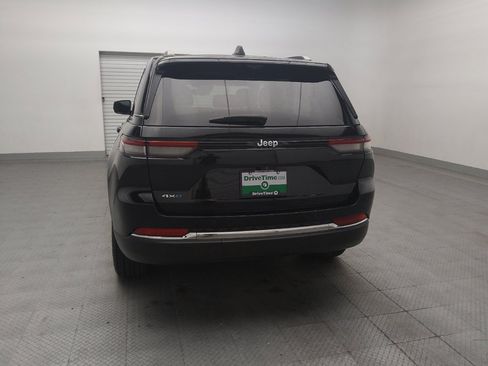 Used 2022 Jeep Grand Cherokee Limited 4xe w/ Luxury Tech Group II AWD/4WD image 6