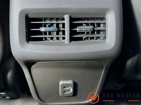 Used 2022 GMC Terrain SLE w/ Driver Convenience Package image 27