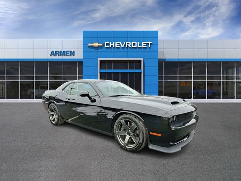 Used 2022 Dodge Challenger SRT Hellcat Redeye image 4