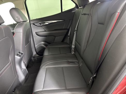 Used 2023 Buick Envision Essence w/ Technology Package I image 21