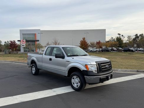 Used 2009 Ford F150 XLT image 1