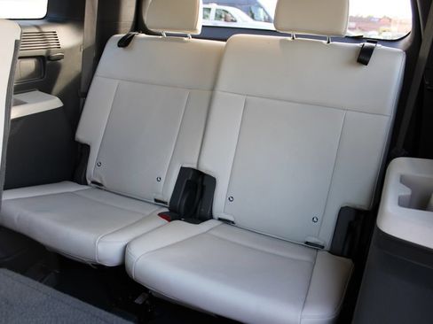 Used 2024 Hyundai Santa Fe SEL FWD image 13