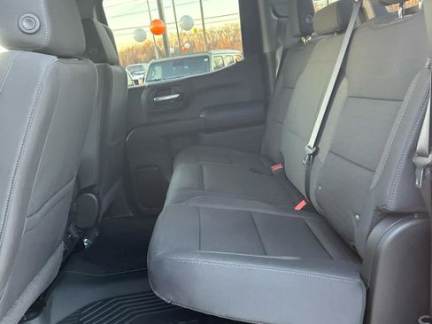 New 2026 Chevrolet Silverado 1500 Custom Trail Boss w/ Turbomax Blackout Package AWD/4WD image 12
