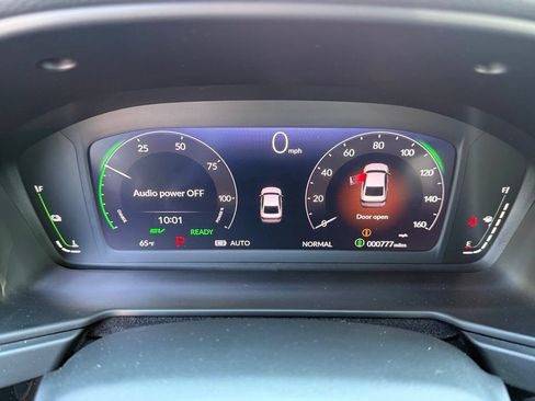 Used 2025 Honda Accord Sport image 19