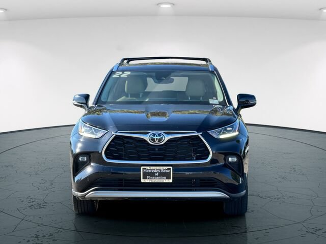 Used 2022 Toyota Highlander Platinum AWD/4WD image 9