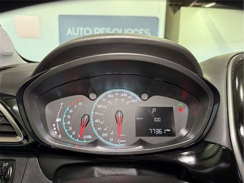 Used 2021 Chevrolet Spark LT image 31