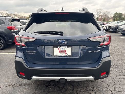Certified 2023 Subaru Outback Limited image 4